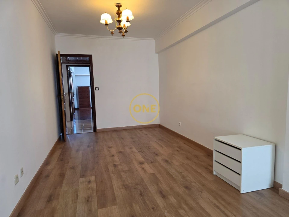 Apartamento T2 para Venda em Cacém e São Marcos Foto 19