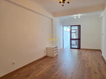 Apartamento T2 para Venda em Cacém e São Marcos
