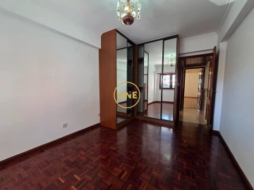Apartamento T2 para Venda em Cacém e São Marcos
