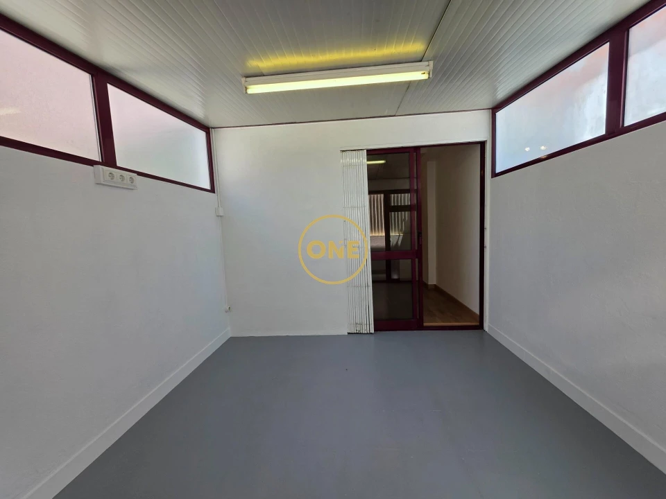 Apartamento T2 para Venda em Cacém e São Marcos Foto 27