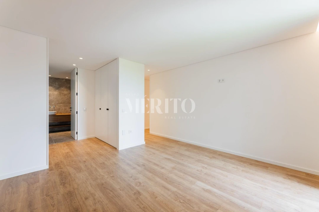 Apartamento T3 para Venda em Caldelas Foto 12