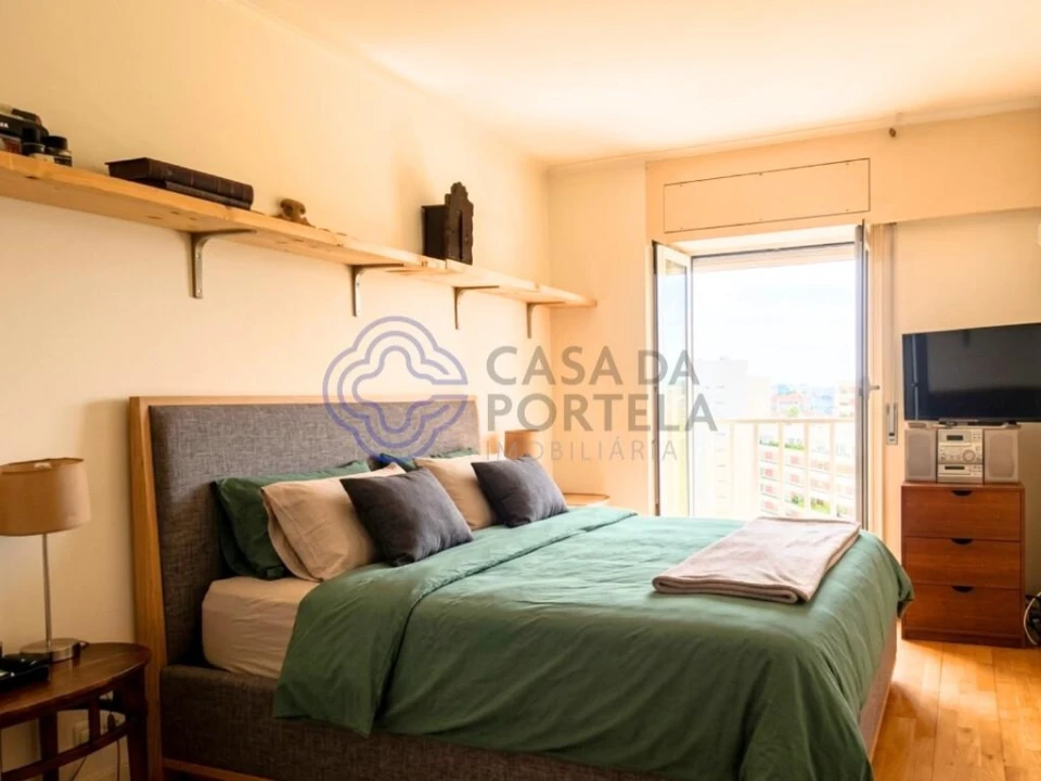 Apartamento T2 para Venda em Lumiar Foto 1