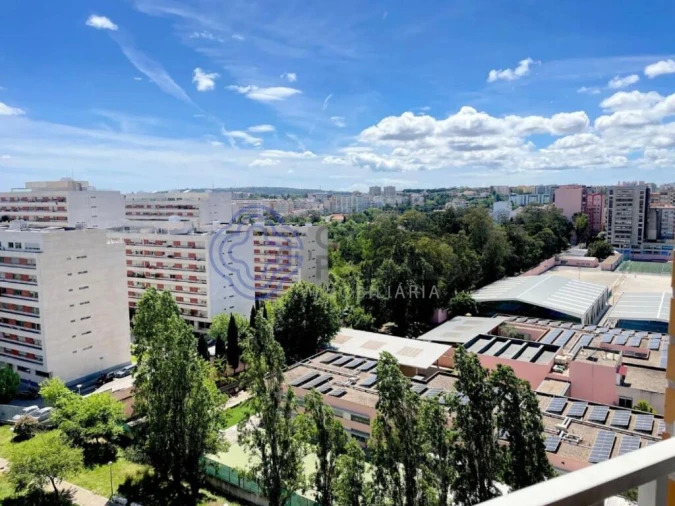 Apartamento T2 para Venda em Lumiar Foto 14