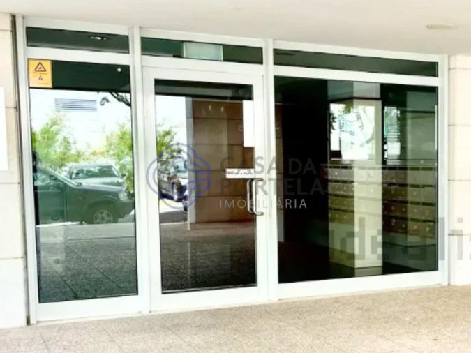 Apartamento T2 para Venda em Lumiar Foto 16