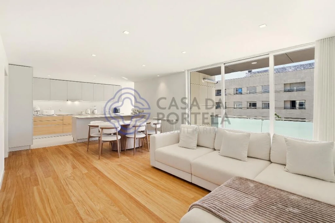 Apartamento T3 para Venda em Vila Nova da Telha Foto 1