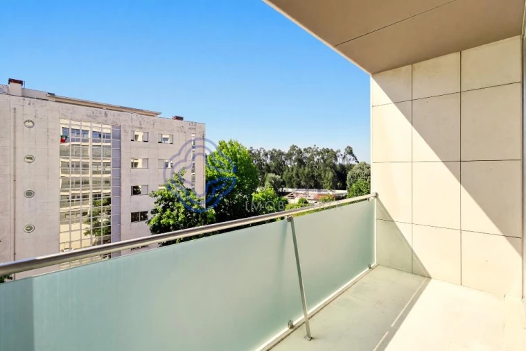 Apartamento T3 para Venda em Vila Nova da Telha Foto 6