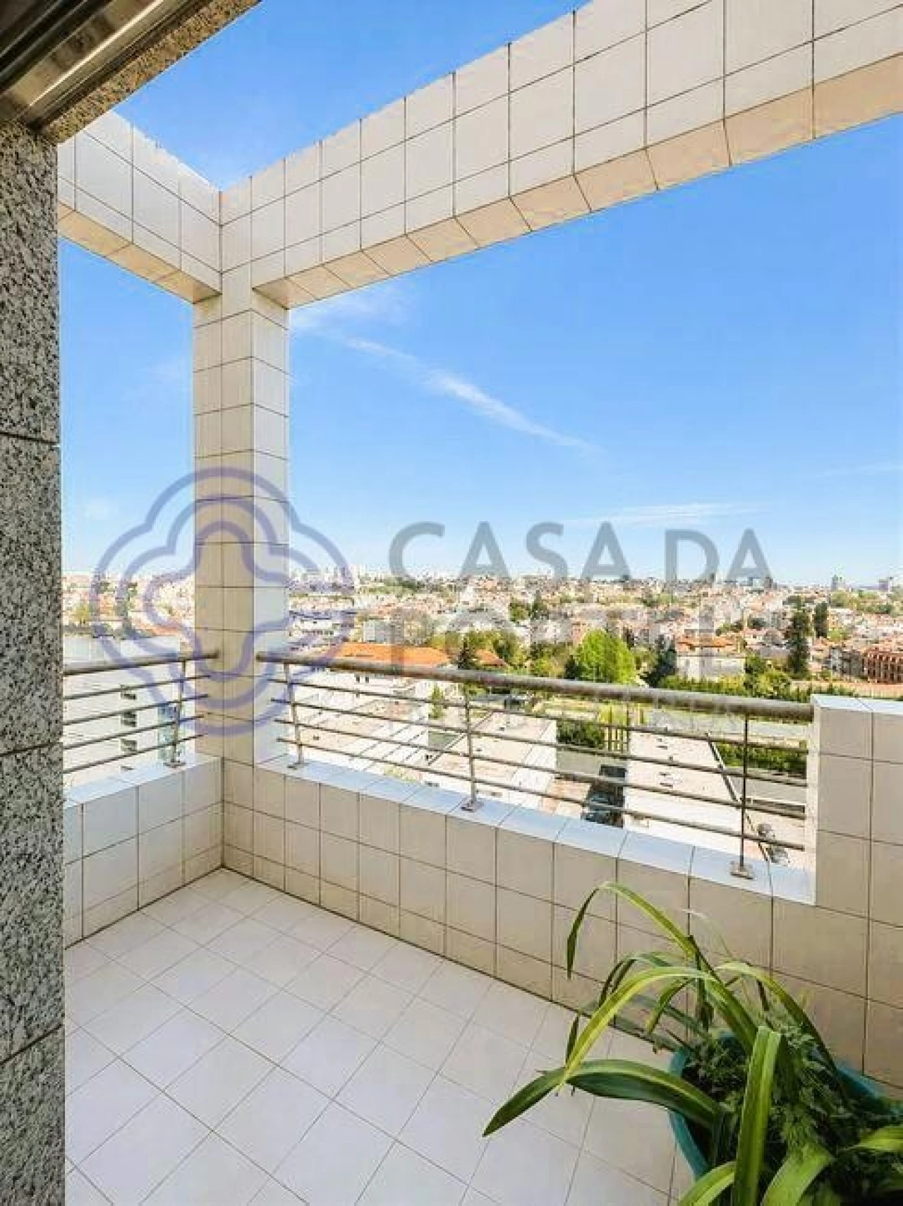 Apartamento T1 para Venda em Lordelo do Ouro e Massarelos Foto 6