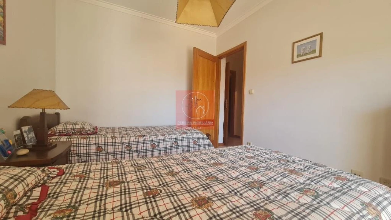 Apartamento T3 para Venda em Chafe Foto 11