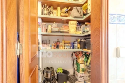 Apartamento T3 para Venda em Romeira e Várzea