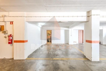 Apartamento T3 para Venda em Romeira e Várzea
