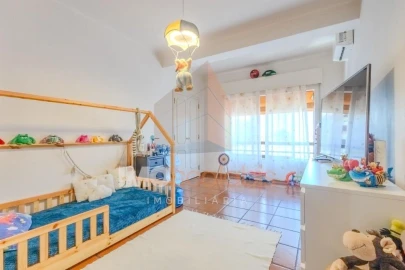 Apartamento T3 para Venda em Romeira e Várzea