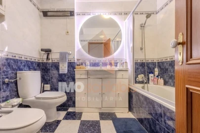 Apartamento T3 para Venda em Romeira e Várzea