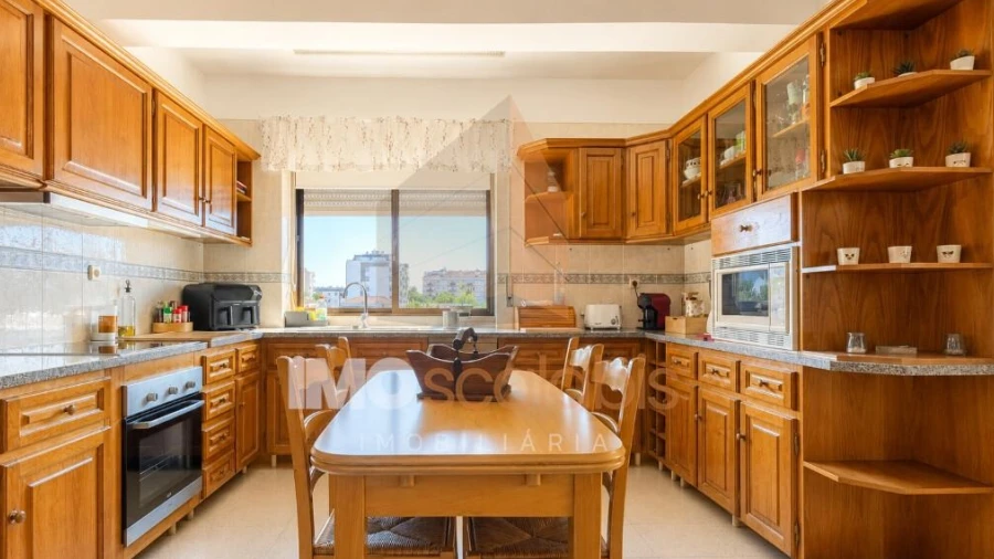 Apartamento T3 para Venda em Romeira e Várzea