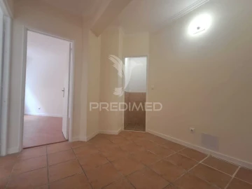 Apartamento T2 para Venda em Algueirão-Mem Martins