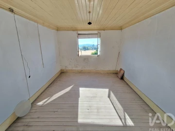Moradia T6 para Venda em Covas e Vila Nova de Oliveirinha