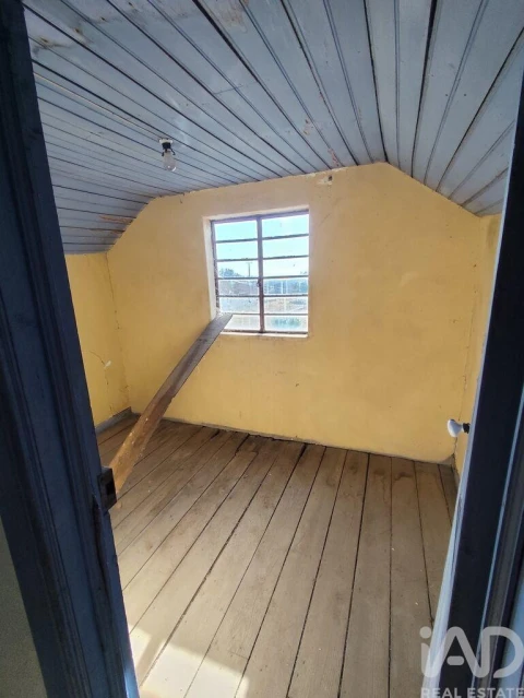 Moradia T6 para Venda em Covas e Vila Nova de Oliveirinha