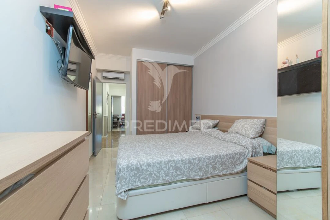Apartamento T2 para Venda em Póvoa de Santa Iria e Forte da Casa Foto 7
