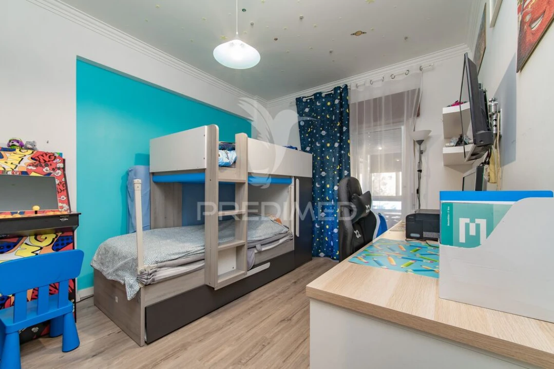 Apartamento T2 para Venda em Póvoa de Santa Iria e Forte da Casa Foto 9