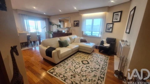 Apartamento para Venda em Aguas Santas