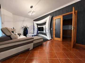 Moradia T2 para Venda em Luzim e Vila Cova