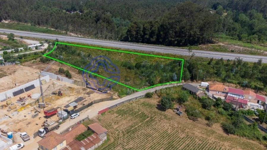 Terreno para Venda em Santa Maria da Feira, Travanca, Sanfins e Espargo