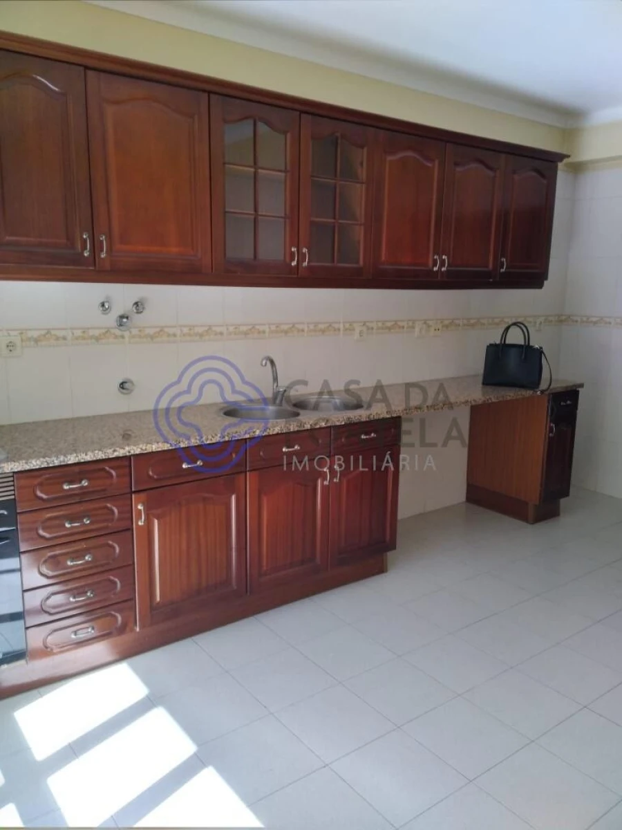 Apartamento T2 para Venda em Setubal (São Sebastião) Foto 2