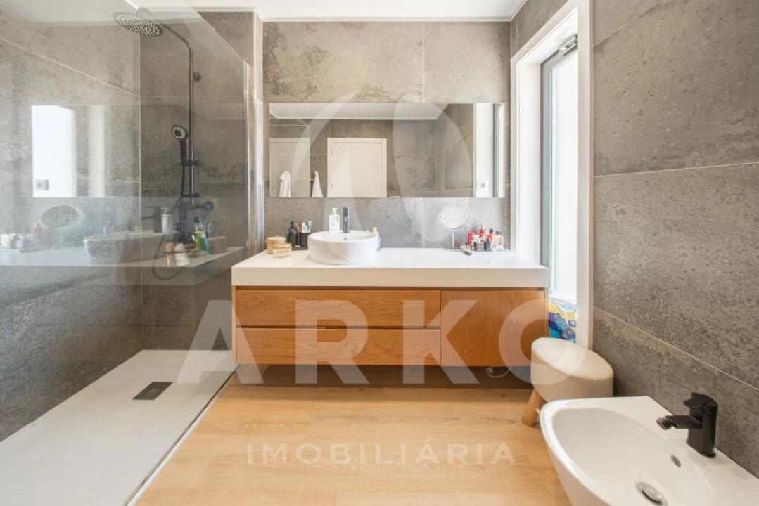 Moradia T3 para Venda em Santo Tirso, Couto (Santa Cristina e São Miguel) e Burgães Foto 24