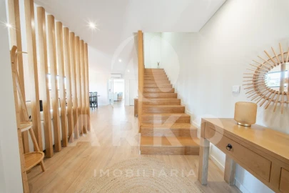 Moradia T3 para Venda em Santo Tirso, Couto (Santa Cristina e São Miguel) e Burgães