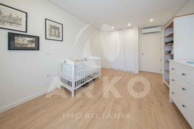 Moradia T3 para Venda em Santo Tirso, Couto (Santa Cristina e São Miguel) e Burgães Foto 30