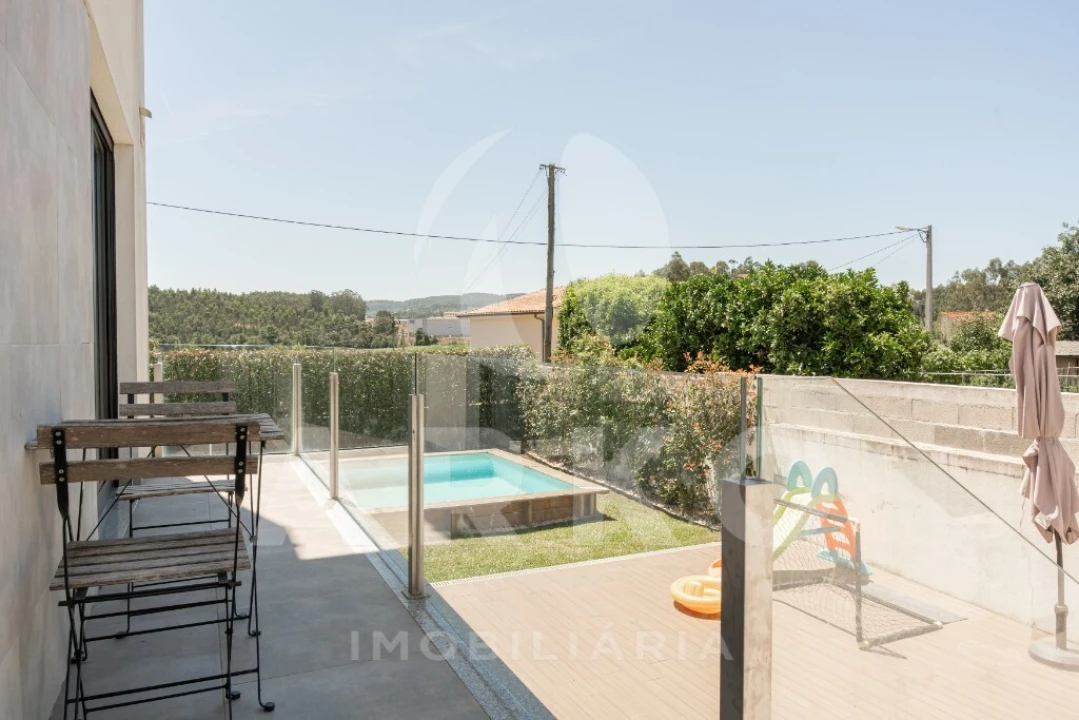 Moradia T3 para Venda em Santo Tirso, Couto (Santa Cristina e São Miguel) e Burgães Foto 40