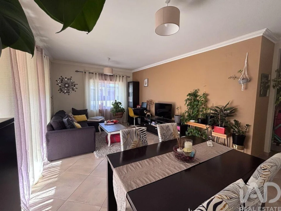 Apartamento T2 para Venda em São Brás de Alportel Foto 1