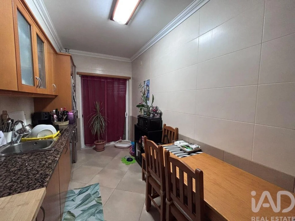 Apartamento T2 para Venda em São Brás de Alportel Foto 9