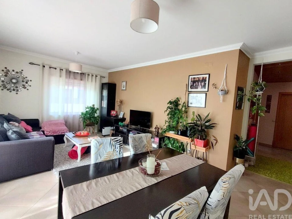 Apartamento T2 para Venda em São Brás de Alportel Foto 6
