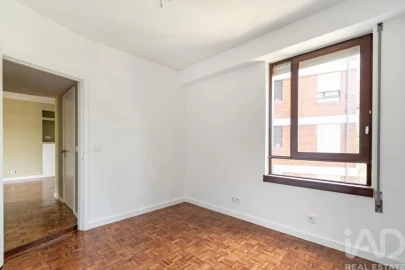 Apartamento T3 para Venda em Aldoar, Foz do Douro e Nevogilde