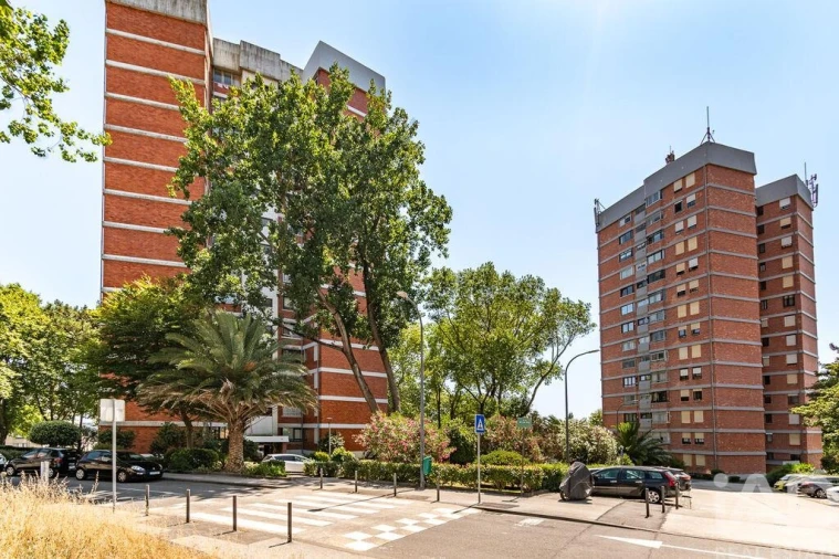 Apartamento T3 para Venda em Aldoar, Foz do Douro e Nevogilde Foto 31