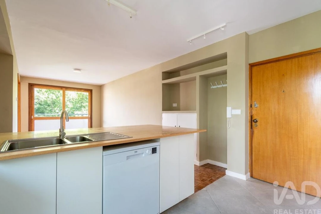 Apartamento T3 para Venda em Aldoar, Foz do Douro e Nevogilde Foto 4