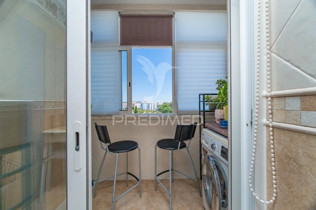 Apartamento T1 para Venda em Carregado e Cadafais Foto 7