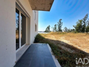 Apartamento T2 para Venda em Monte Real e Carvide