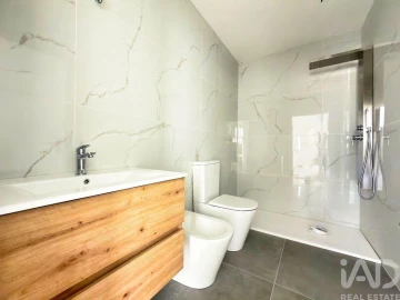 Apartamento T2 para Venda em Monte Real e Carvide
