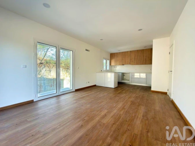 Apartamento T2 para Venda em Monte Real e Carvide Foto 10
