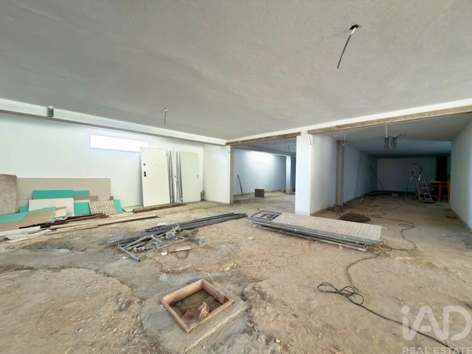 Apartamento T2 para Venda em Monte Real e Carvide Foto 27