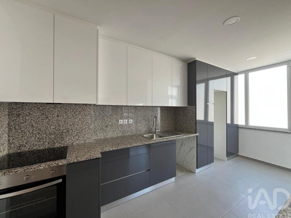 Apartamento T3 para Venda em Darque Foto 7