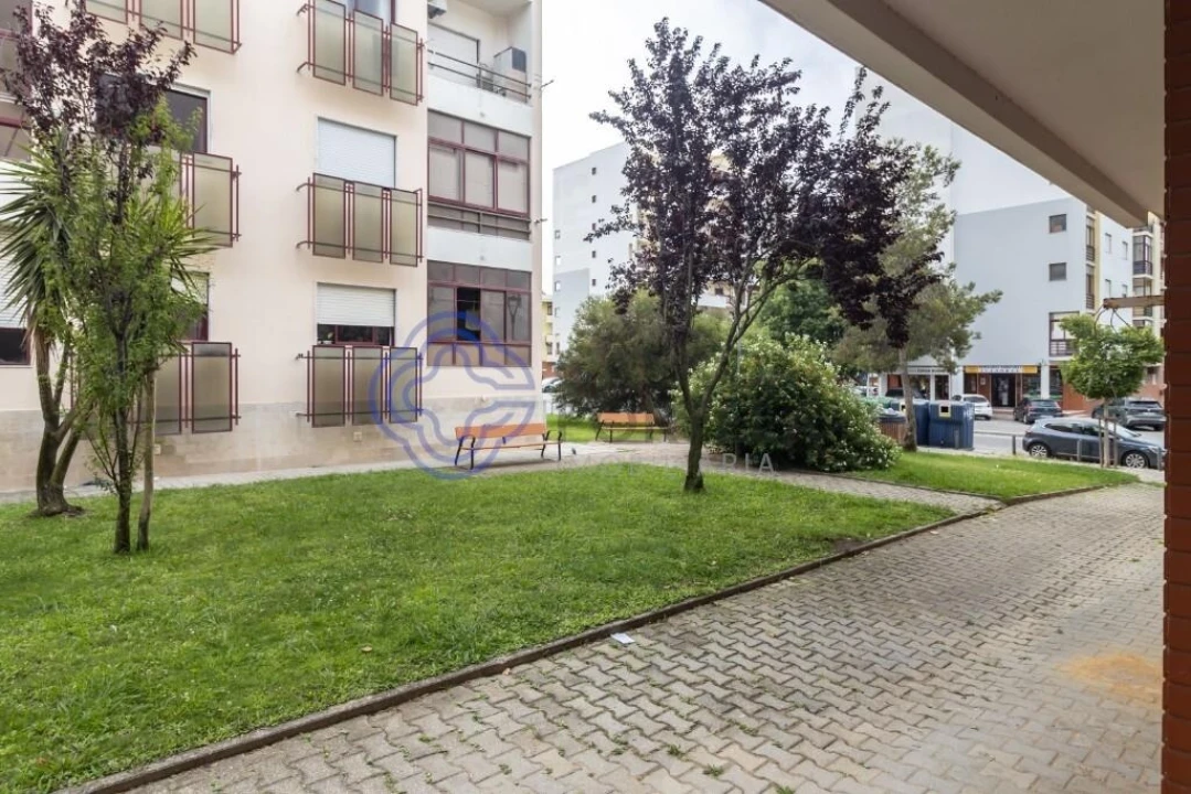 Apartamento T2 para Venda em Setubal (São Sebastião) Foto 17