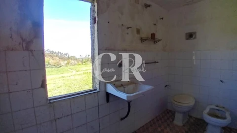 Moradia T5 para Venda em Arega