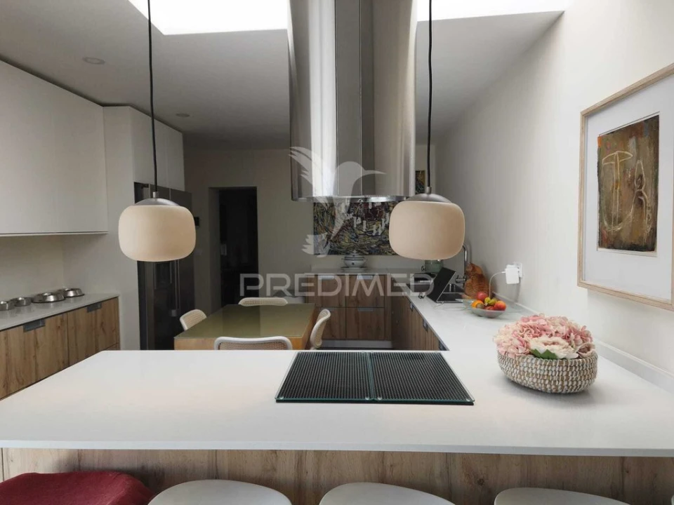 Moradia T4 para Venda em Soza Foto 1