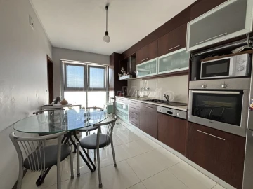 Apartamento T3 para Venda em Ermesinde