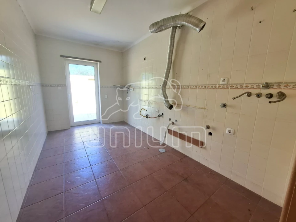 Moradia T3 para Venda em Vila Praia de Ancora Foto 8
