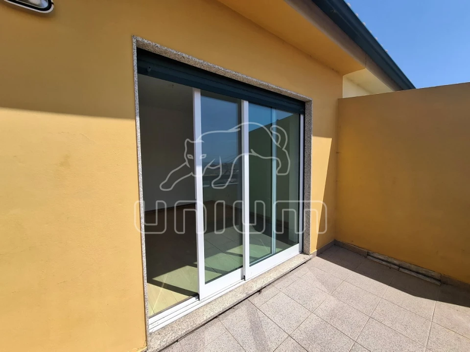 Moradia T3 para Venda em Vila Praia de Ancora Foto 13
