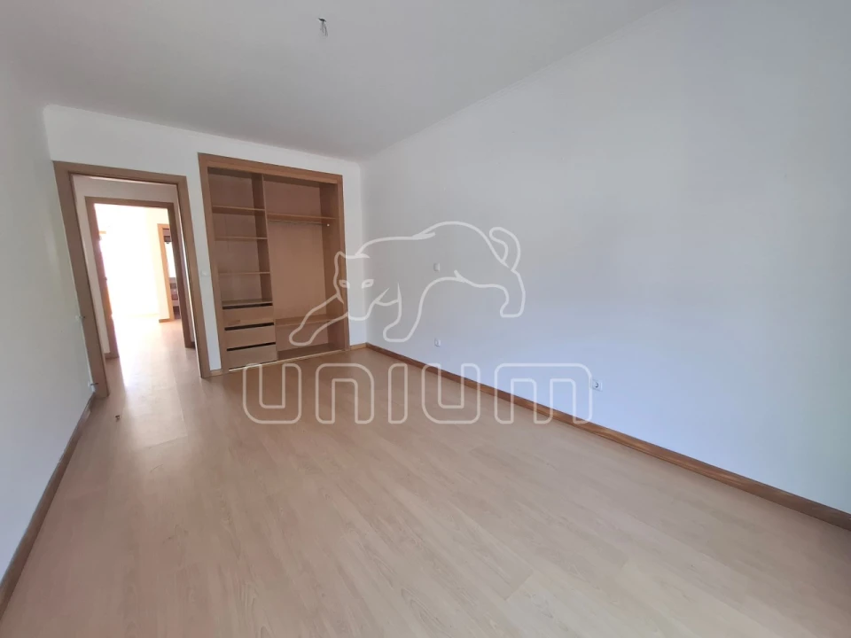 Moradia T3 para Venda em Vila Praia de Ancora Foto 19