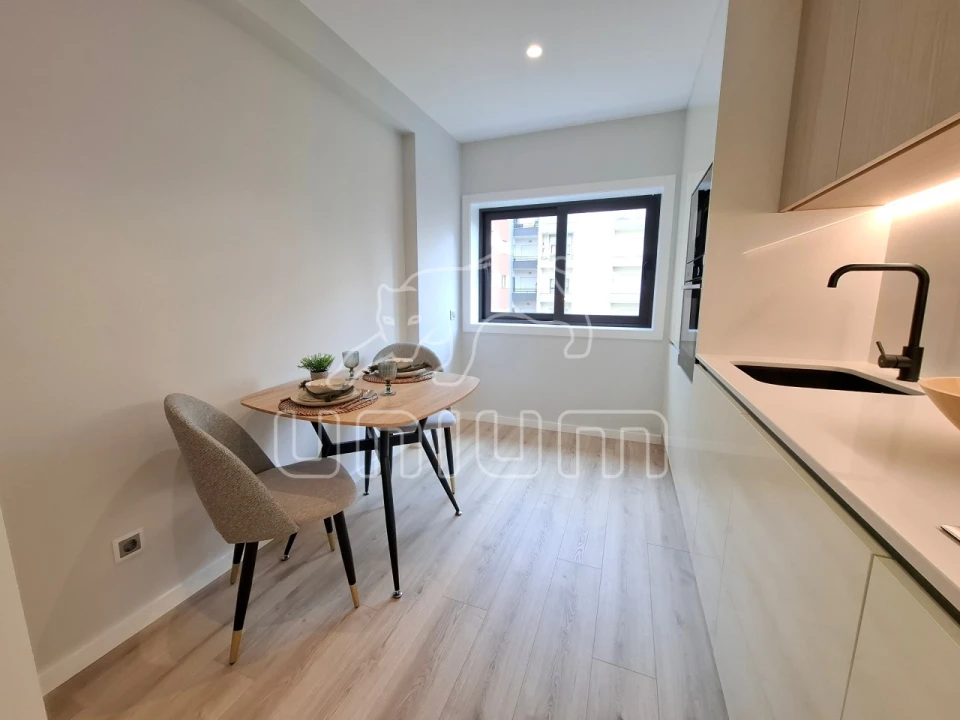 Apartamento T1 para Venda em Chafe Foto 10